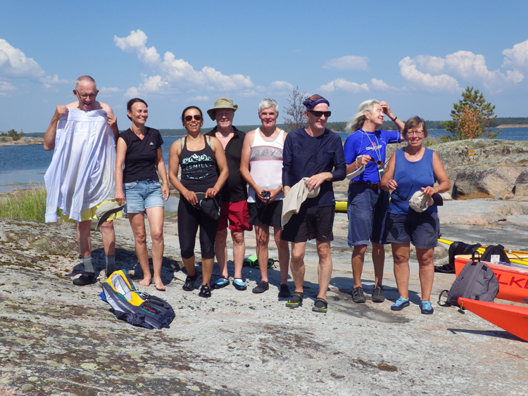 Gruppbild. Kalle, Ann-Chatrine, Hanan, Peter, Lars-Olof, Hasse, Gunilla, Eva.