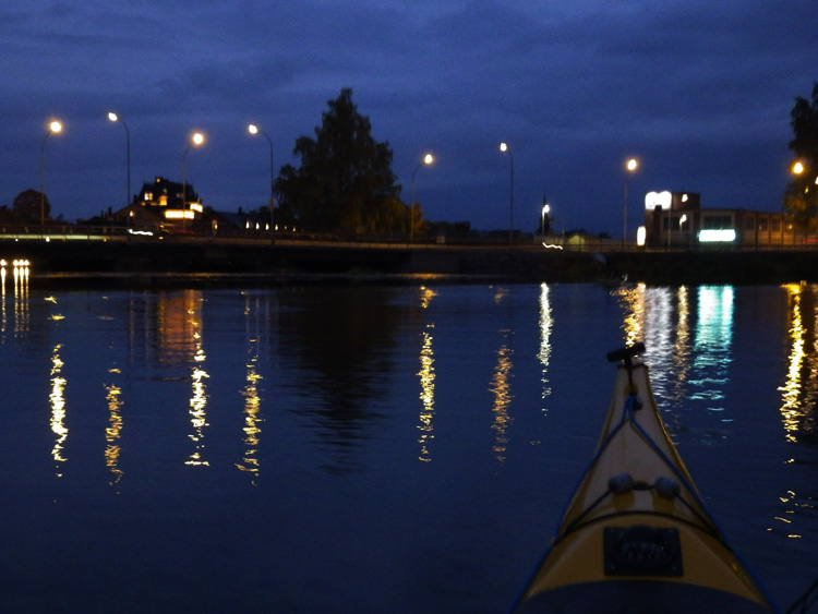 Bild. Kvällsljus. Stålforsbron.